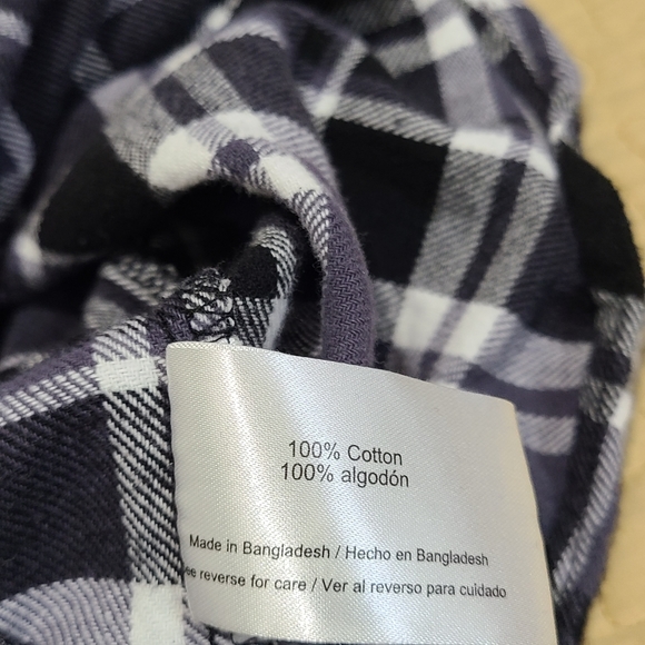 Woolrich flannel button down size 3XL - Picture 5 of 7